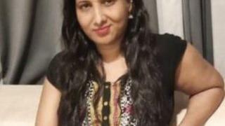 PriyankaBhinde's Feet Show