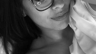 Juana_Frank's Feet Show