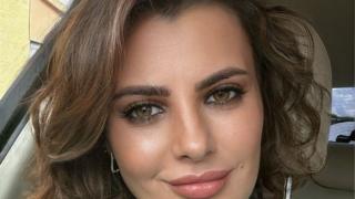 AnishaBee's Feet Show