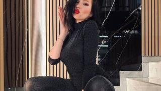 DeliciousChrissy's Feet Show