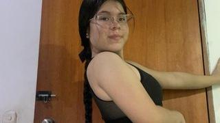 PerlaCutey's Feet Show