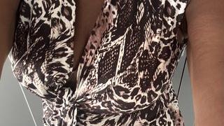 Bronze_goddess's Feet Show