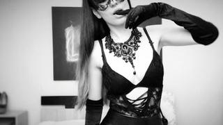 MadelynReeves's Feet Show