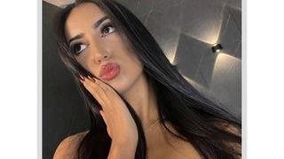 Quennsquirtinganal's Feet Show