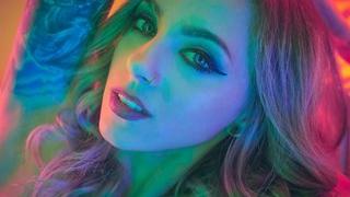 AstridLuxe's Feet Show