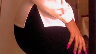 NAUGHTYCURVY36's Feet Show