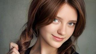 ArinaBelly's Feet Show