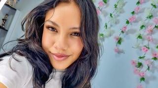 Brunette_Candy's Feet Show