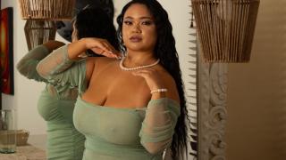 NiaCorelli's Feet Show