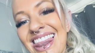 BabeBeth40's Feet Show