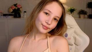 AddelinTarro's Feet Show