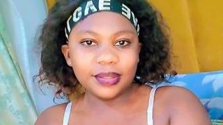 DarkCherryx25's Feet Show