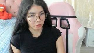 Angelbunny777's Feet Show