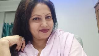 ManishaJi's Feet Show