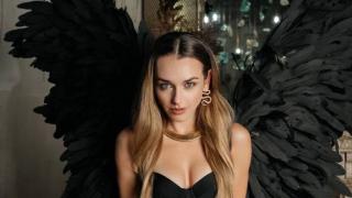 MeganWebel's Feet Show