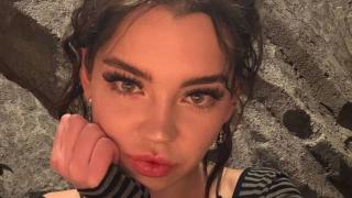 DahliaNabozny's Feet Show