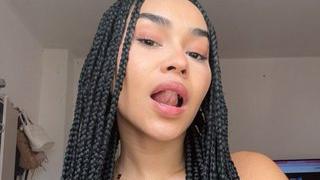 Mia_Petiteht's Feet Show