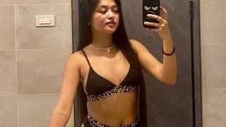 LatarshaWasmund's Feet Show