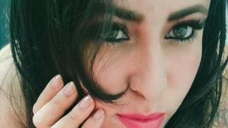 KarelySexy's Feet Show