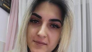 Adriana27's Feet Show