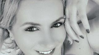 MayraWhite's Feet Show