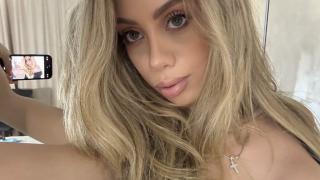 KaylaBens's Feet Show